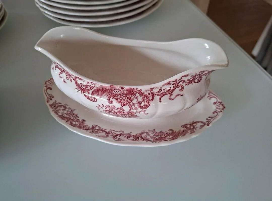 Villeroy und Boch Serie Valeria rot für.12 Pers. – Bild 5
