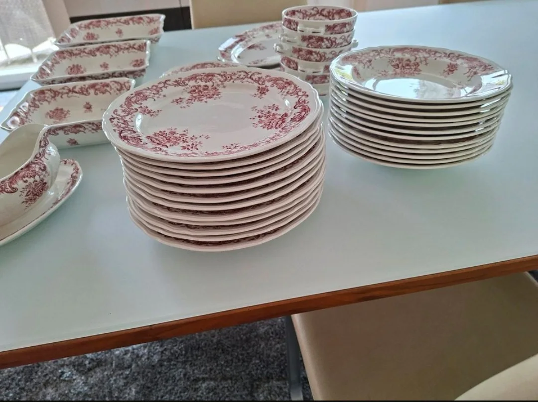 Villeroy und Boch Serie Valeria rot für.12 Pers. – Bild 3