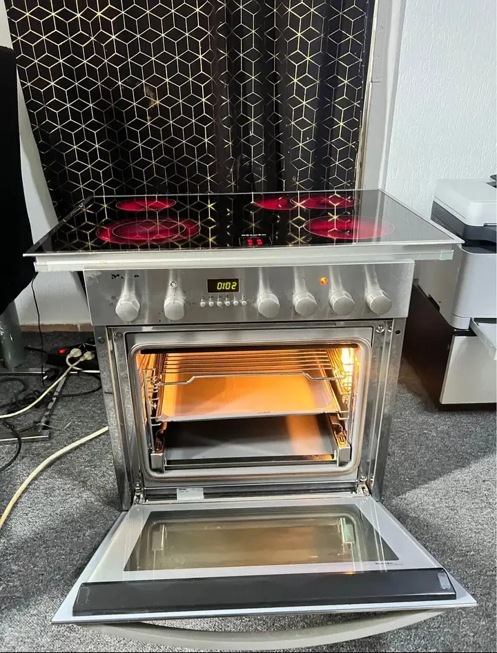 Miele Backofen mit herd – Bild 3