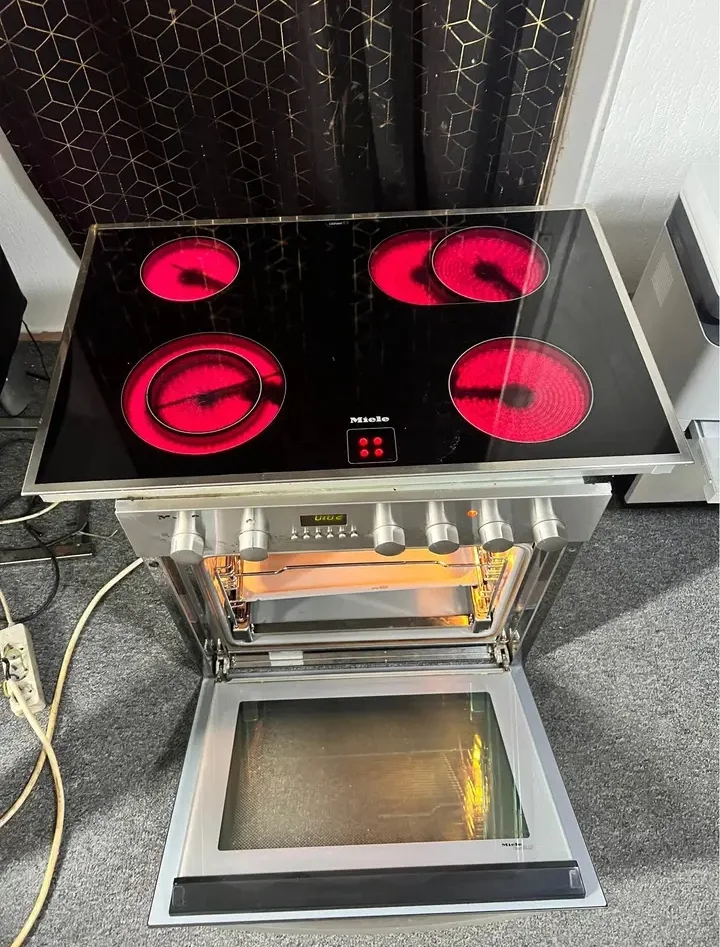 Miele Backofen mit herd – Bild 4